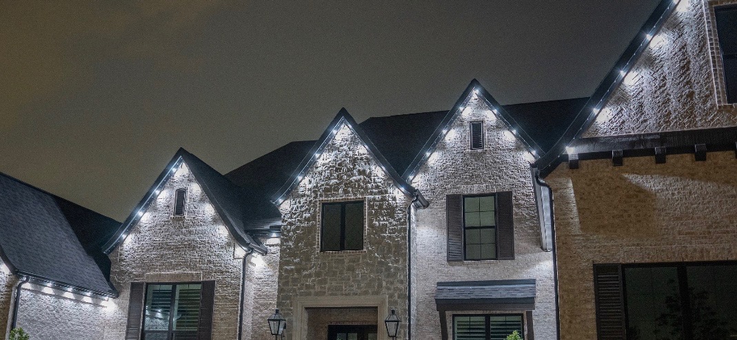 Choosing Christmas Light Installers: Why My-T-Brite Stands Apart in Eastern Idaho and Teton Valley